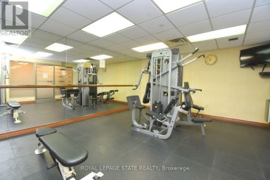 215 - 175 CEDAR AVENUE Richmond Hill (Harding) Ontario photo 27