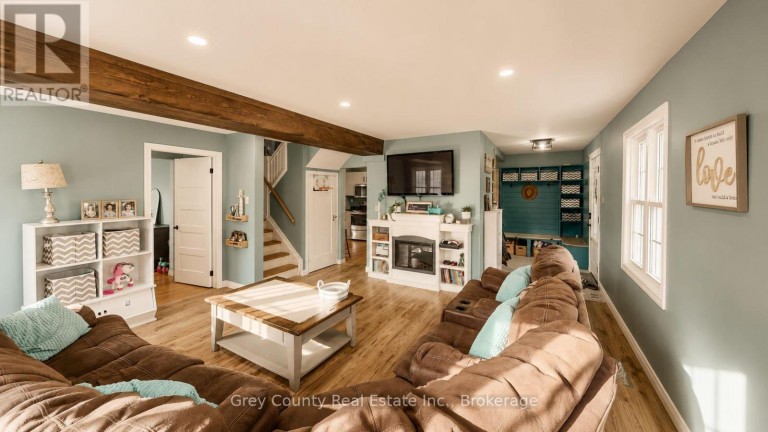 120 MARK STREET W, Grey Highlands, Ontario, N0C1H0