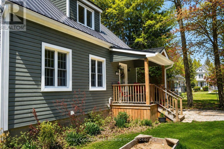 120 MARK STREET W, Grey Highlands, Ontario, N0C1H0