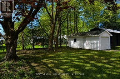 120 MARK STREET W Grey Highlands Ontario photo 6