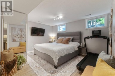 174 SUNDEW DRIVE Barrie (Holly) Ontario photo 13