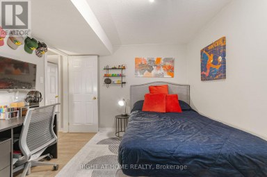 174 SUNDEW DRIVE Barrie (Holly) Ontario photo 16