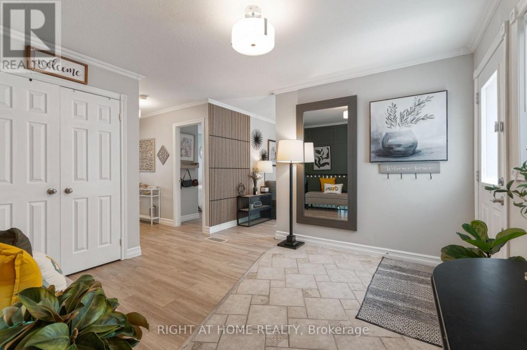 174 SUNDEW DRIVE, Barrie (Holly), Ontario, L4N9N1