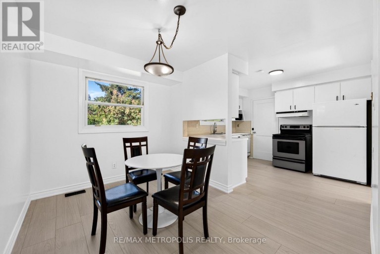 338 MILLBANK DRIVE, London South (South S), Ontario, N6C4W2