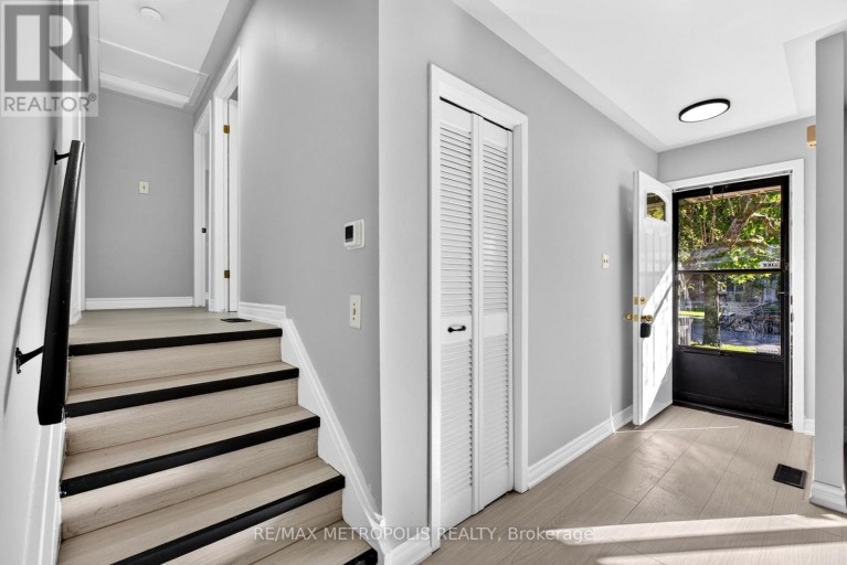 338 MILLBANK DRIVE, London South (South S), Ontario, N6C4W2
