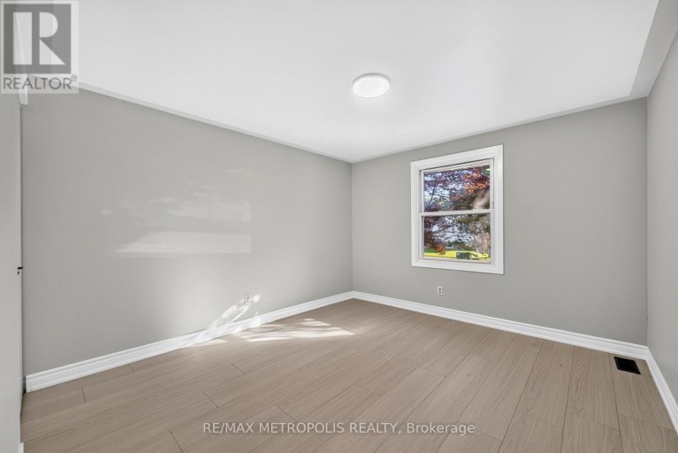 338 MILLBANK DRIVE, London South (South S), Ontario, N6C4W2