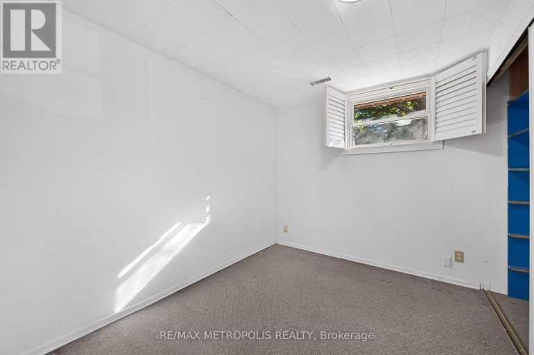 338 MILLBANK DRIVE, London South (South S), Ontario, N6C4W2
