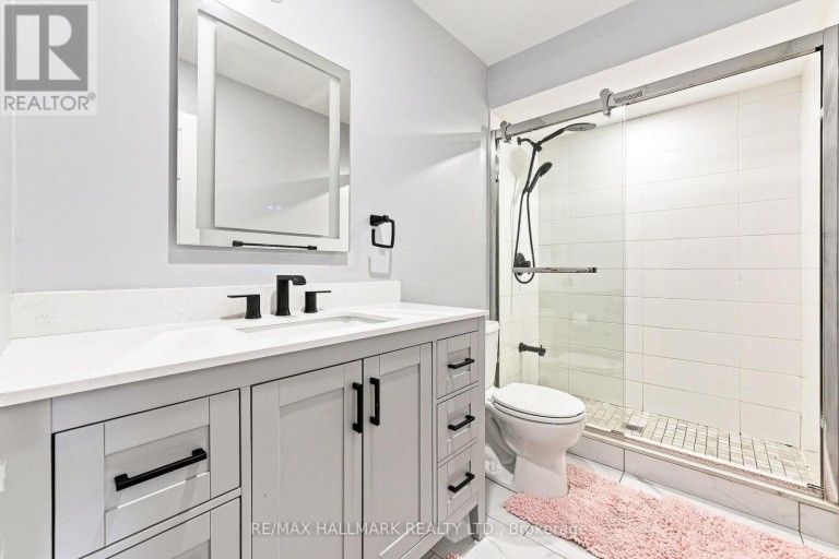 21 - 31 MOSS BOULEVARD, Hamilton (Dundas), Ontario, L9H7A6