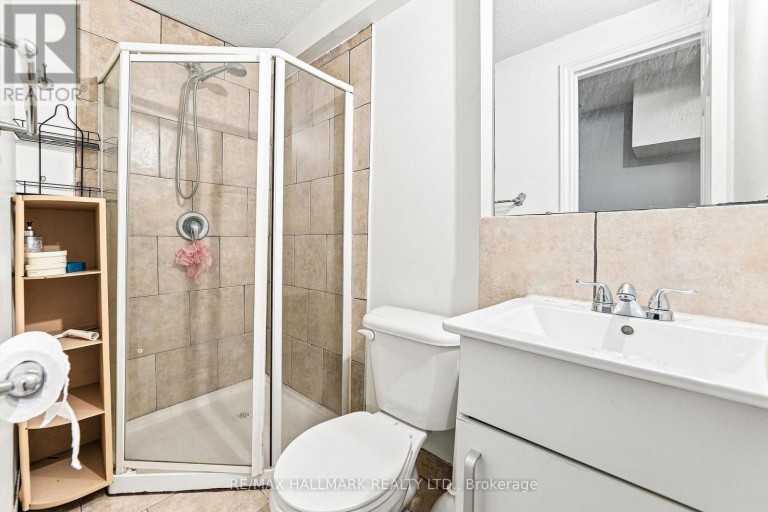 21 - 31 MOSS BOULEVARD, Hamilton (Dundas), Ontario, L9H7A6