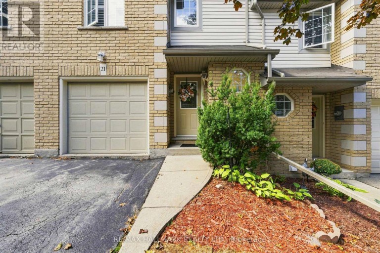 21 - 31 MOSS BOULEVARD, Hamilton (Dundas), Ontario, L9H7A6