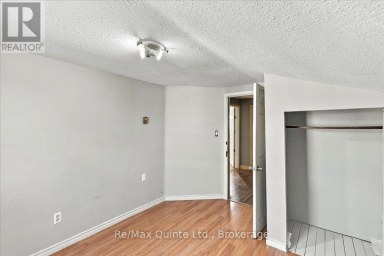 13 BOSWELL STREET Belleville (Belleville Ward) Ontario photo 15
