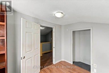 13 BOSWELL STREET Belleville (Belleville Ward) Ontario photo 19