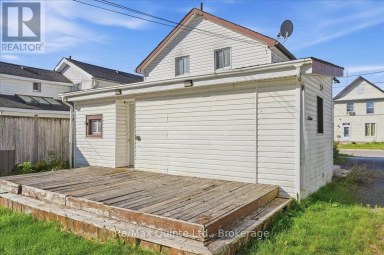 13 BOSWELL STREET Belleville (Belleville Ward) Ontario photo 21