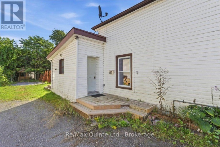 13 BOSWELL STREET, Belleville (Belleville Ward), Ontario, K8P3K7