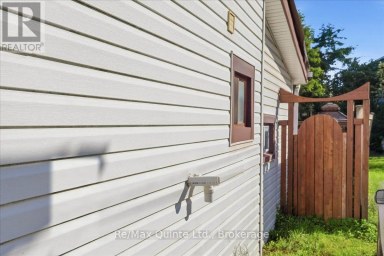 13 BOSWELL STREET Belleville (Belleville Ward) Ontario photo 23