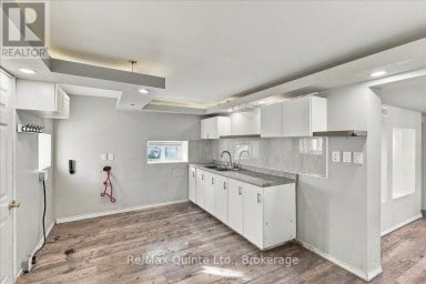 13 BOSWELL STREET Belleville (Belleville Ward) Ontario photo 5