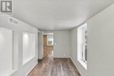 13 BOSWELL STREET Belleville (Belleville Ward) Ontario photo 7