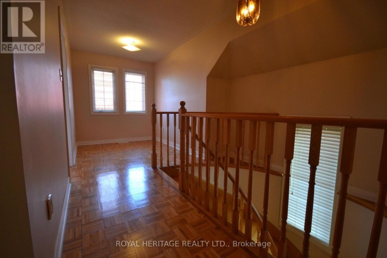 15 BOXHILL ROAD, Markham (Milliken Mills East), Ontario, L3S4R1