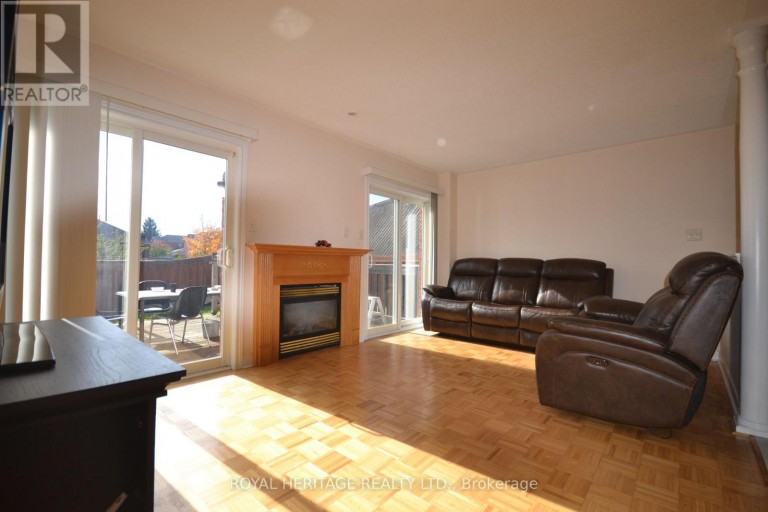 15 BOXHILL ROAD, Markham (Milliken Mills East), Ontario, L3S4R1