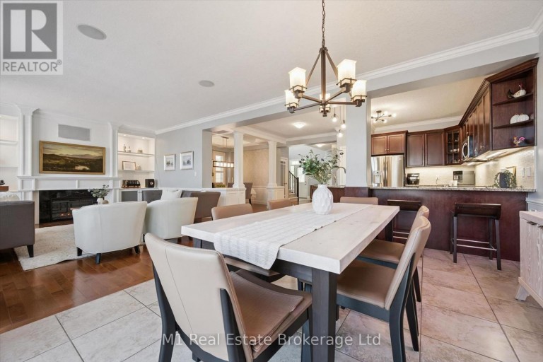 61 SUMMIT RIDGE DRIVE, Guelph (Grange Road), Ontario, N1E0B8