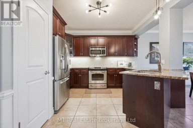 61 SUMMIT RIDGE DRIVE Guelph (Grange Road) Ontario photo 7