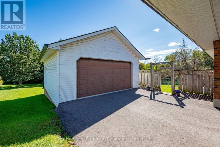 3224 LAKEFIELD ROAD, Selwyn, Ontario, K9J6X5