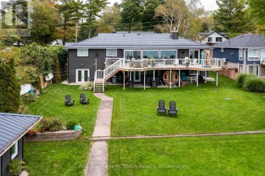 8 TINY BEACHES ROAD S Tiny Ontario photo 2