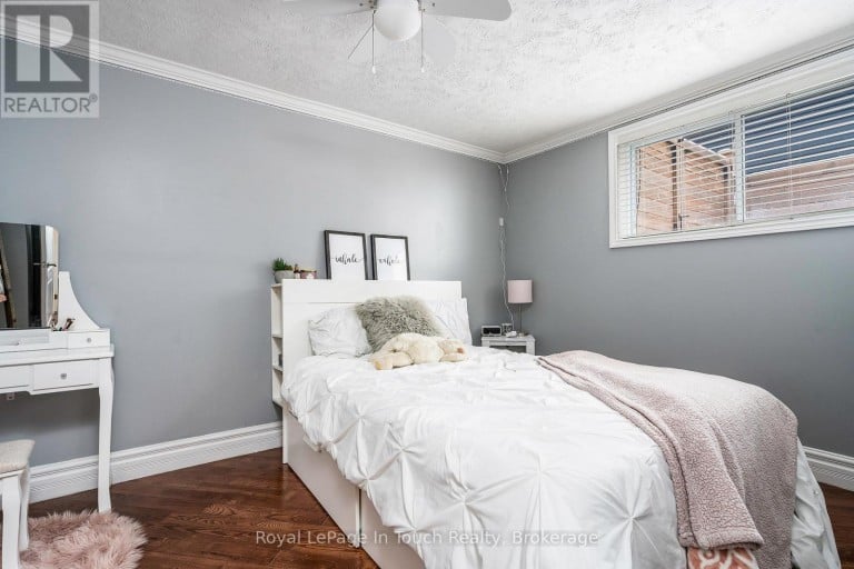 8 TINY BEACHES ROAD S, Tiny, Ontario, L0L2J0