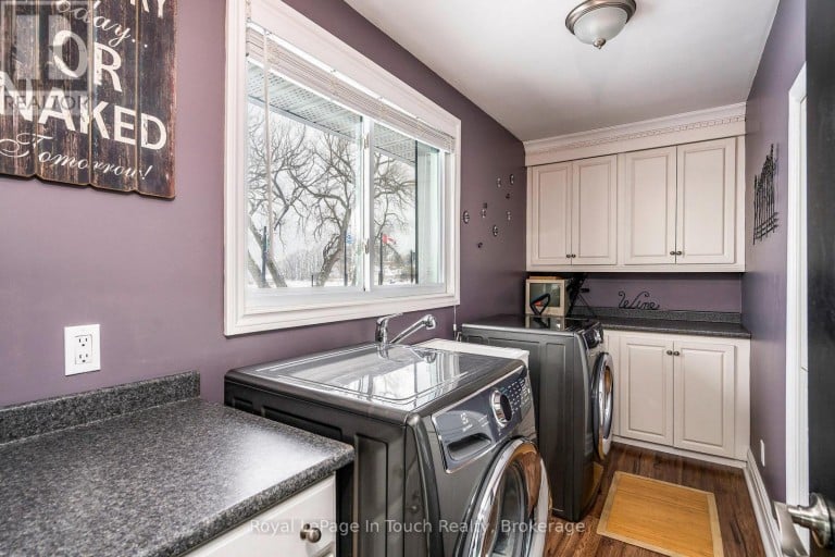 8 TINY BEACHES ROAD S, Tiny, Ontario, L0L2J0
