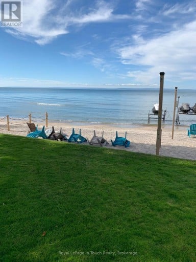 8 TINY BEACHES ROAD S, Tiny, Ontario, L0L2J0