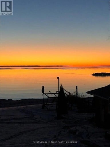 8 TINY BEACHES ROAD S, Tiny, Ontario, L0L2J0