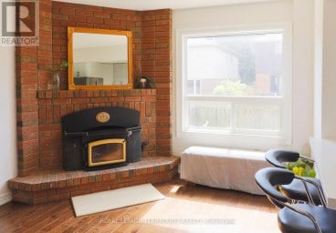 104 GATES CRESCENT Ajax (South East) Ontario photo 6