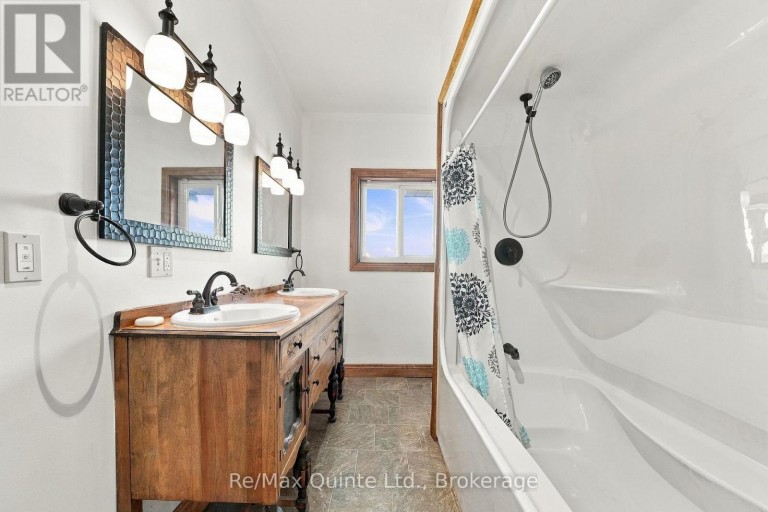 1128 ISLAND ROAD, Tudor and Cashel (Tudor Ward), Ontario, K0K2K0