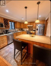 54 LYSANDA AVENUE London South (South T) Ontario photo 4