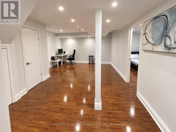 112 DEACON LANE, Ajax (South East), Ontario, L1S2T3