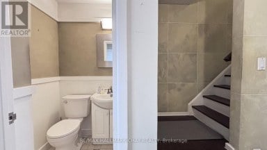 66 - 28 DONALD STREET Barrie (Queen's Park) Ontario photo 3