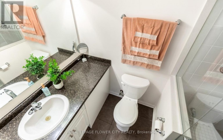 204 - 60 BAYCLIFFE CRESCENT, Brampton (Northwest Brampton), Ontario, L7A0Z4