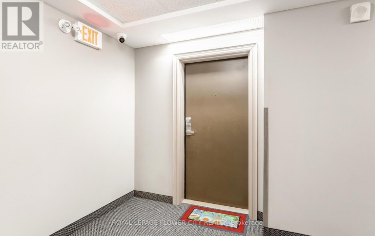 204 - 60 BAYCLIFFE CRESCENT, Brampton (Northwest Brampton), Ontario, L7A0Z4