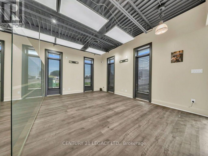 2385 ROYAL WINDSOR DRIVE, Mississauga (Southdown), Ontario, L5J1K9