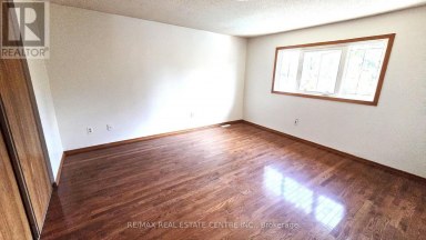 20 AINSWORTH STREET Hamilton (Stoney Creek Mountain) Ontario photo 11