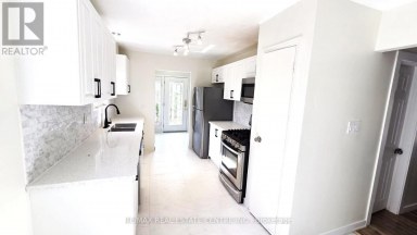 20 AINSWORTH STREET Hamilton (Stoney Creek Mountain) Ontario photo 5