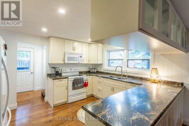 648 10TH LINE Innisfil Ontario photo 10