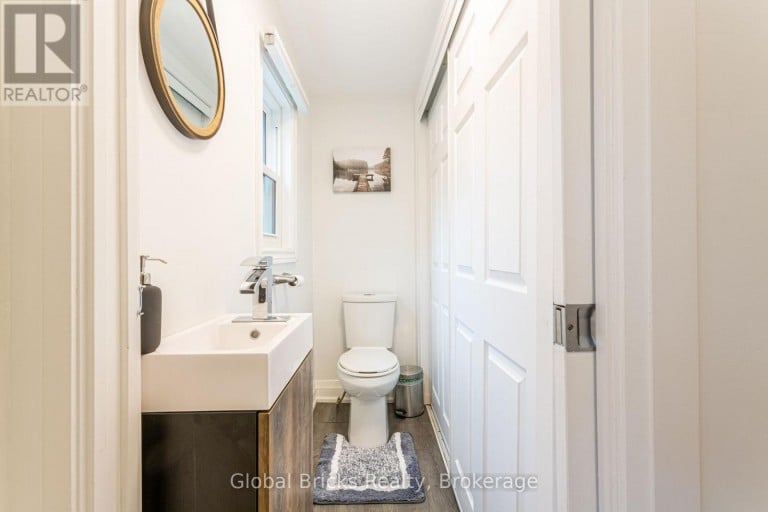 648 10TH LINE, Innisfil, Ontario, L9S3N7