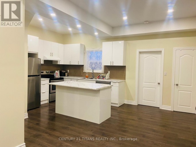 5 POPLAR STREET, Chatham-Kent (Chatham), Ontario, N7L1J8