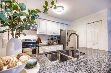 102 - 61 CLARINGTON BOULEVARD Clarington (Bowmanville) Ontario photo 12