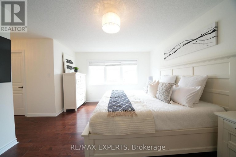 53 BRAITH CRESCENT, Whitchurch-Stouffville (Stouffville), Ontario, L4A0B9