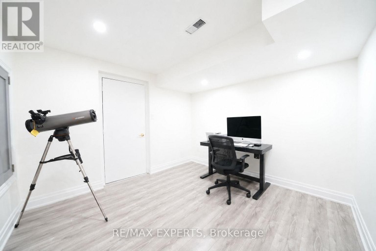 53 BRAITH CRESCENT, Whitchurch-Stouffville (Stouffville), Ontario, L4A0B9