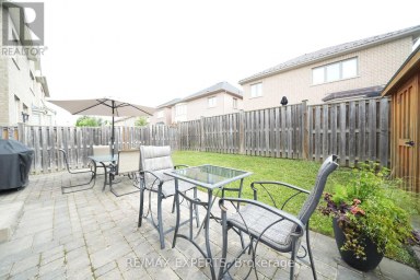 53 BRAITH CRESCENT Whitchurch-Stouffville (Stouffville) Ontario photo 47