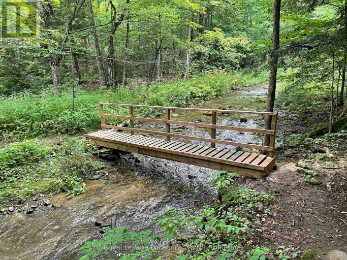 555796 6TH LINE, Blue Mountains, Ontario, N0H2E0