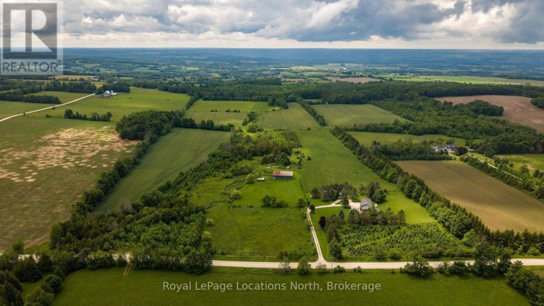 555796 6TH LINE, Blue Mountains, Ontario, N0H2E0